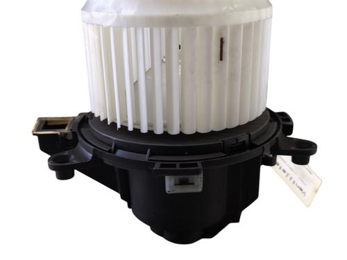 Heater blower motor PEUGEOT EXPERT Van (V_) 2.0 BlueHDi 145 | BP27287170M62