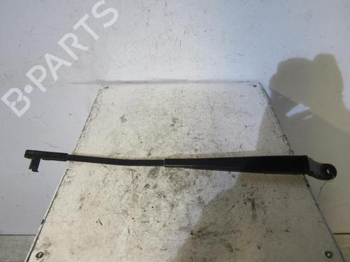 Used Front windshield wiper arm CITROËN XSARA PICASSO (N68) 1.6 HDi (90 hp) 25064600