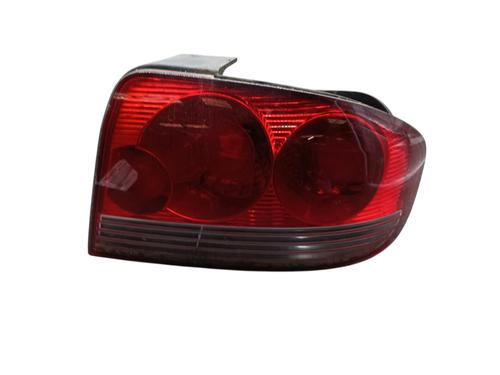 Used Right taillight HYUNDAI SONATA IV (EF) 2.0 16V (131 hp) 32989991