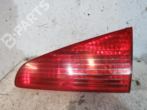 Used Right tailgate light Right tailgate light PEUGEOT 607 (9D, 9U) 2.0 HDI (136 hp) 10606353 10606353