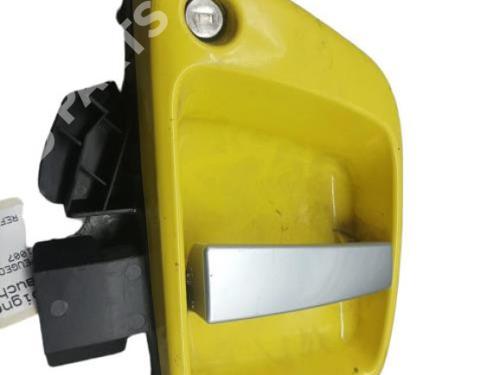 Used Front left exterior door handle Front left exterior door handle PEUGEOT 1007 (KM_) 1.4 (75 hp) 11188636 11188636