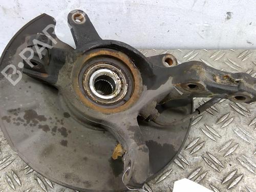 Used Right front steering knuckle SUZUKI SX4 (EY, GY) 1.6 VVT (RW416, YA21S) (107 hp) 25089431