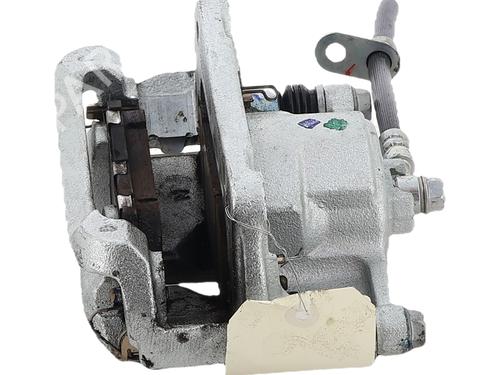 Left front brake caliper SUZUKI SX4 S-Cross (JY) 1.4 Hybrid (Mild Hybrid) AllGrip (AKK 414) | BP39738403M105 - Image 5