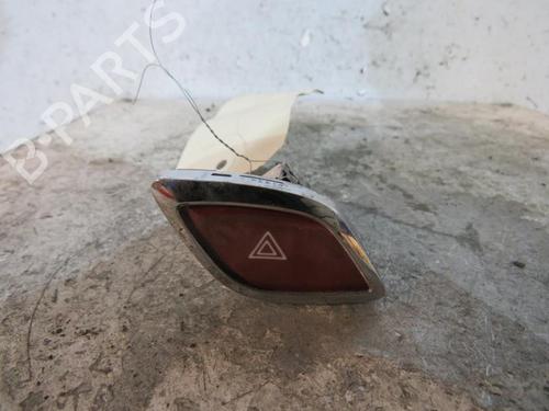 Used Warning switch CITROËN DS3 (SA_) 1.6 VTi 120 (120 hp) 25081001