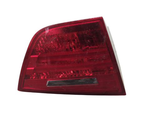 right-tailgate-light-bmw-3-touring-e91-2004-2005-2006-2007-2008-2009-2010-2011-2012-33050164 main image