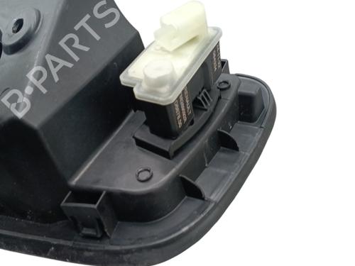 fuel-flap-renault-arkana-i-lcm_-ldn_-2019-31883462 main image