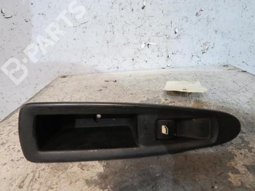 Used Right rear window switch Right rear window switch CITROËN C4 I (LC_) 2.0 HDi (136 hp) 10604405 10604405