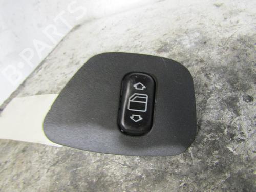 Used Left rear window switch MERCEDES-BENZ E-CLASS (W210) E 300 Turbo-D (210.025) (177 hp) 25070302