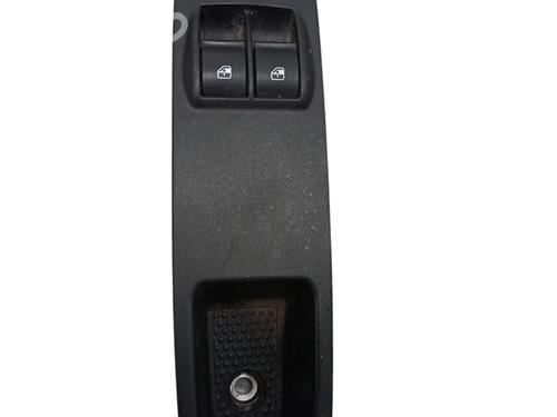 Used Left front window switch FIAT PUNTO (199_) 1.4 Multi Air (105 hp) 28046099