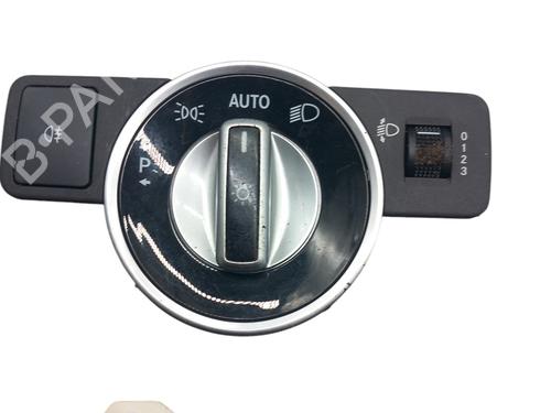 Used Headlight switch MERCEDES-BENZ B-CLASS Sports Tourer (W246, W242) B 180 CDI / d (246.212) (109 hp) 25059365