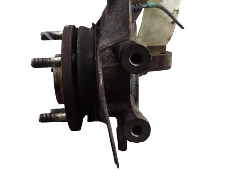 Used Left front steering knuckle Left front steering knuckle HYUNDAI TUCSON (JM) 2.0 CRDi (140 hp) 30816401 30816401