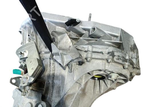 gearbox-renault-clio-iii-br01-cr01-2005-2006-2007-2008-2009-2010-2011-2012-2013-2014-25072684 main image