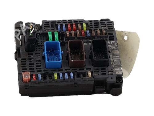Fuse box CITROËN C4 II (NC_) 1.6 BlueHDi 100 | BP39952723E1 - Image 4