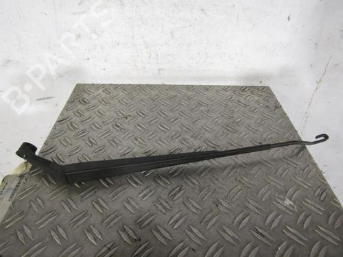 Used Front windshield wiper arm TOYOTA YARIS VERSO (_P2_) [1999-2005]  25080539