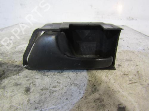 Used Front left interior door handle VW GOLF IV (1J1) 1.9 TDI (110 hp) 25090238