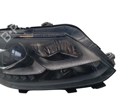 Right headlight VW TOURAN (1T3) 2.0 TDI | BP29759830C29 