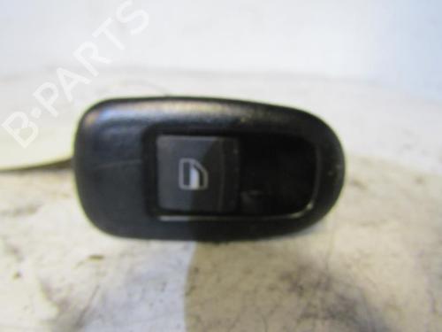 Høyre bak elrute bryter SEAT LEON (1M1) 1.9 TDI (110 hp) 25107122
