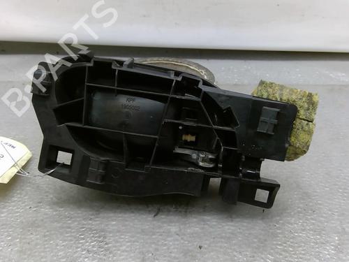 Used Front left interior door handle Front left interior door handle CITROËN C3 Picasso (SH_) 1.6 BlueHDi 100 (99 hp) 25068411 25068411