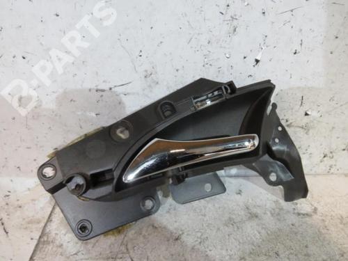 Used Rear left interior door handle Rear left interior door handle MERCEDES-BENZ E-CLASS (W211) E 220 CDI (211.006) (150 hp) 10606393 10606393