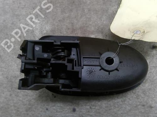 Used Front right interior door handle Front right interior door handle TOYOTA YARIS (_P9_) 1.4 D-4D (NLP90_, NLP90R) (90 hp) 25067974 25067974