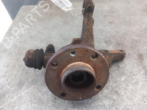 Used Right front steering knuckle RENAULT SUPER 5 (B/C40_) 1.2 (B/C40F) (55 hp) 25060575