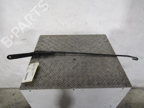 Used Front windshield wiper arm Front windshield wiper arm RENAULT TRAFIC II Van (FL) 2.0 dCi 90 (FL0H, FL00, FL01, FL0M, FL0P, FL0S) (90 hp) 25065850 25065850