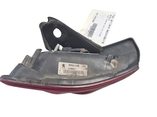Used Right tailgate light Right tailgate light PEUGEOT 3008 I MPV (0U_) 1.6 HDi (114 hp) 26938273 26938273