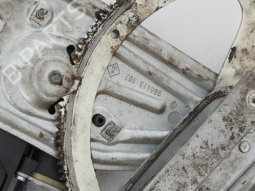 Used Front left window mechanism Front left window mechanism RENAULT MEGANE III Grandtour (KZ0/1) 1.5 dCi (KZ09, KZ0D, KZ1G, KZ29, KZ14, KZ1W, KZ10, KZ1F,... (110 hp) 33989885 33989885