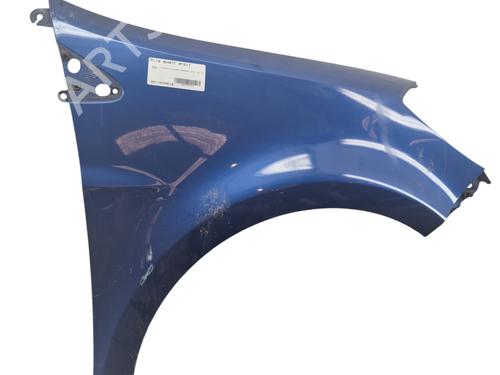 Used Right front fenders RENAULT CLIO III (BR0/1, CR0/1) 1.5 dCi (C/BR0G, C/BR1G) (68 hp) 26652479