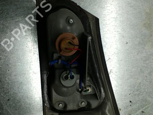 left-taillight-lexus-is-ii-_e2_-2005-2006-2007-2008-2009-2010-2011-2012-2013-25104943 main image