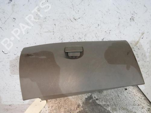 Used Glove box RENAULT MEGANE III Grandtour (KZ0/1) 1.5 dCi (KZ09, KZ0D, KZ1G, KZ29, KZ14, KZ1W, KZ10, KZ1F,... (110 hp) 25108932
