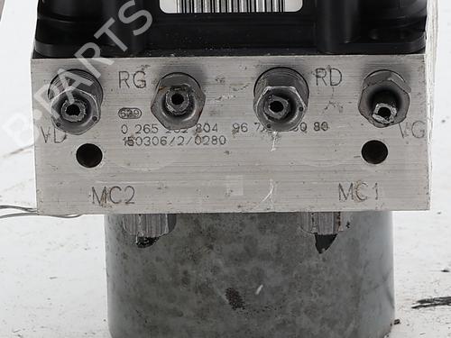 ABS pump CITROËN DS5 2.0 HDi 135 | BP33659971M43  - Image 9