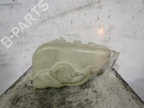 Used Windscreen washer tank SUZUKI VITARA (ET, TA, TD) 1.9 D All-wheel Drive (SE419TD) (75 hp) 25096656