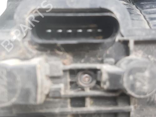 Used Left taillight VW CADDY III MPV (2KB, 2KJ, 2CB, 2CJ) [2004-2016]  25072580