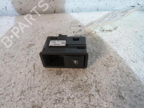 Used Right rear window switch OPEL ASTRA H (A04) 1.9 CDTI (L48) (120 hp) 25067151