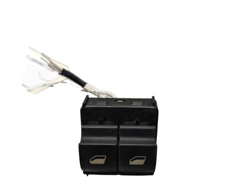 Used Left front window switch CITROËN C3 / C3 ORIGIN III (SX) 1.5 BlueHDi 100 (SXYHYP, SXYHTU) (102 hp) 26398165