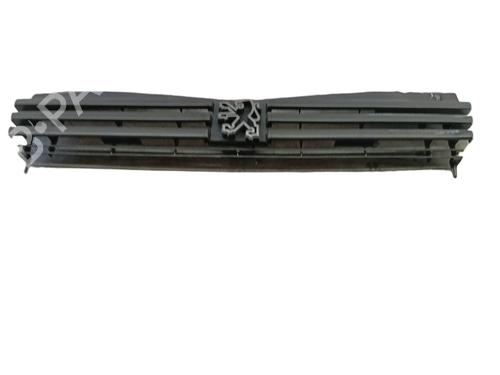 Used Grille PEUGEOT 205 II (20A/C) 1.6 Aut. (79 hp) 25075929