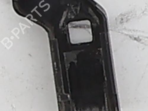 Used Front windshield wiper arm Front windshield wiper arm 38295031 38295031