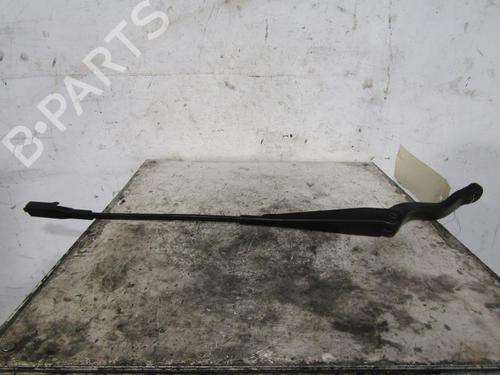 Used Front windshield wiper arm OPEL CORSA D (S07) 1.3 CDTI (L08, L68) (75 hp) 25085341
