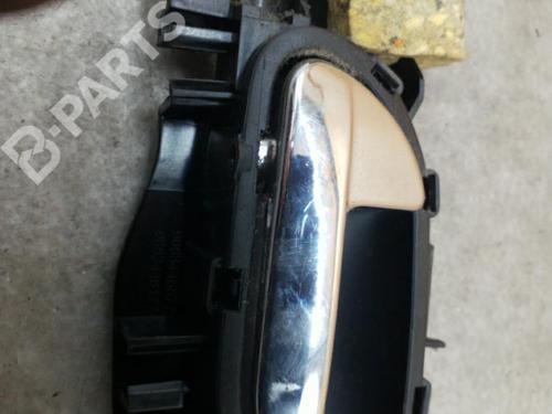Used Front left interior door handle Front left interior door handle CITROËN C3 II (SC_) 1.6 HDi (92 hp) 10578533 10578533