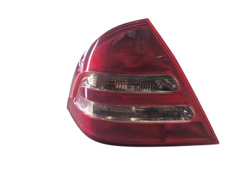 Used Left taillight Left taillight MERCEDES-BENZ C-CLASS (W203) C 220 CDI (203.006, 203.008) (143 hp) 28952621 28952621