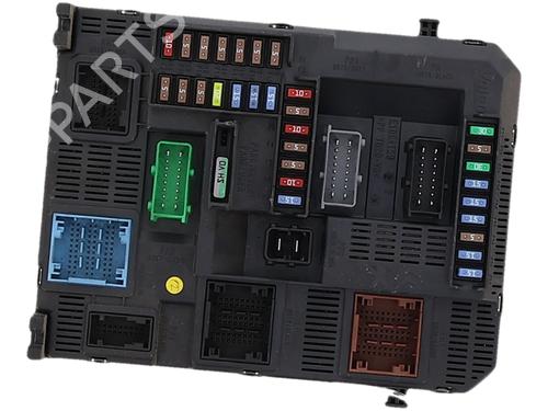Fuse box CITROËN C4 Picasso II 1.6 HDi 90 | BP39710767E1 - Image 3
