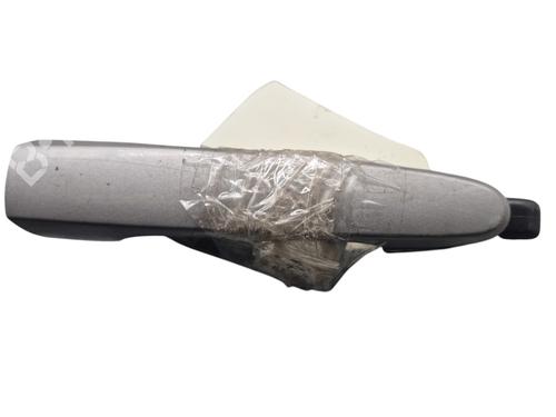 Front left exterior door handle HYUNDAI TUCSON (JM) 2.0 CRDi All-wheel Drive | BP29222138C128 