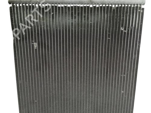 AC radiator FORD TRANSIT Van (FA_ _) 2.2 TDCi | BP28356793M32  - Image 5