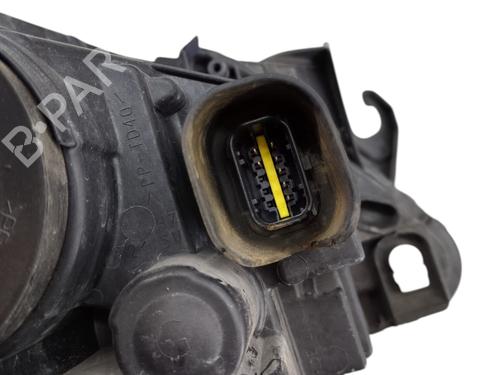 Left headlight PEUGEOT 5008 (0U_, 0E_) 1.6 HDi | BP29332478C28 