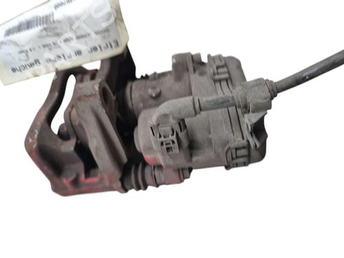 Used Left rear brake caliper Left rear brake caliper MERCEDES-BENZ A-CLASS (W176) A 180 CDI (176.000) (109 hp) 26639890 26639890