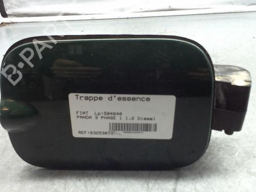 Used Fuel flap FIAT PANDA (312_, 319_) 1.3 D Multijet 4x4 (312PXL1A) (75 hp) 25103531