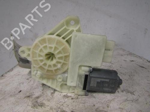 rear-right-window-mechanism-vw-passat-b8-3g2-cb2-2014-25111936 main image
