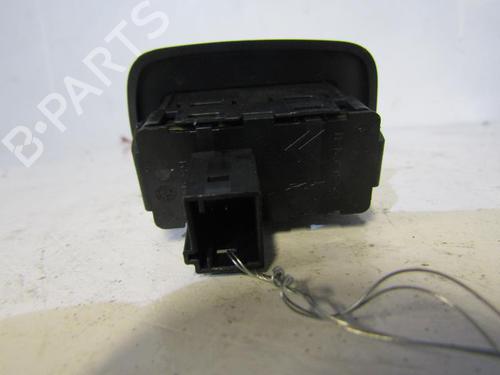 Used Right rear window switch Right rear window switch CITROËN C5 III (RD_) [2008-2017] 25079152 25079152