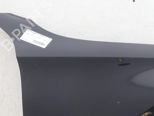 Used Right front fenders Right front fenders 38454460 38454460